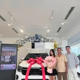 Hoạt động tư vấn và giao xe Kia tại Nghệ An 1